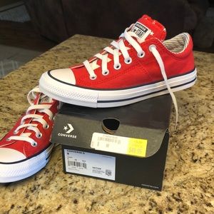 Women’s red converse
